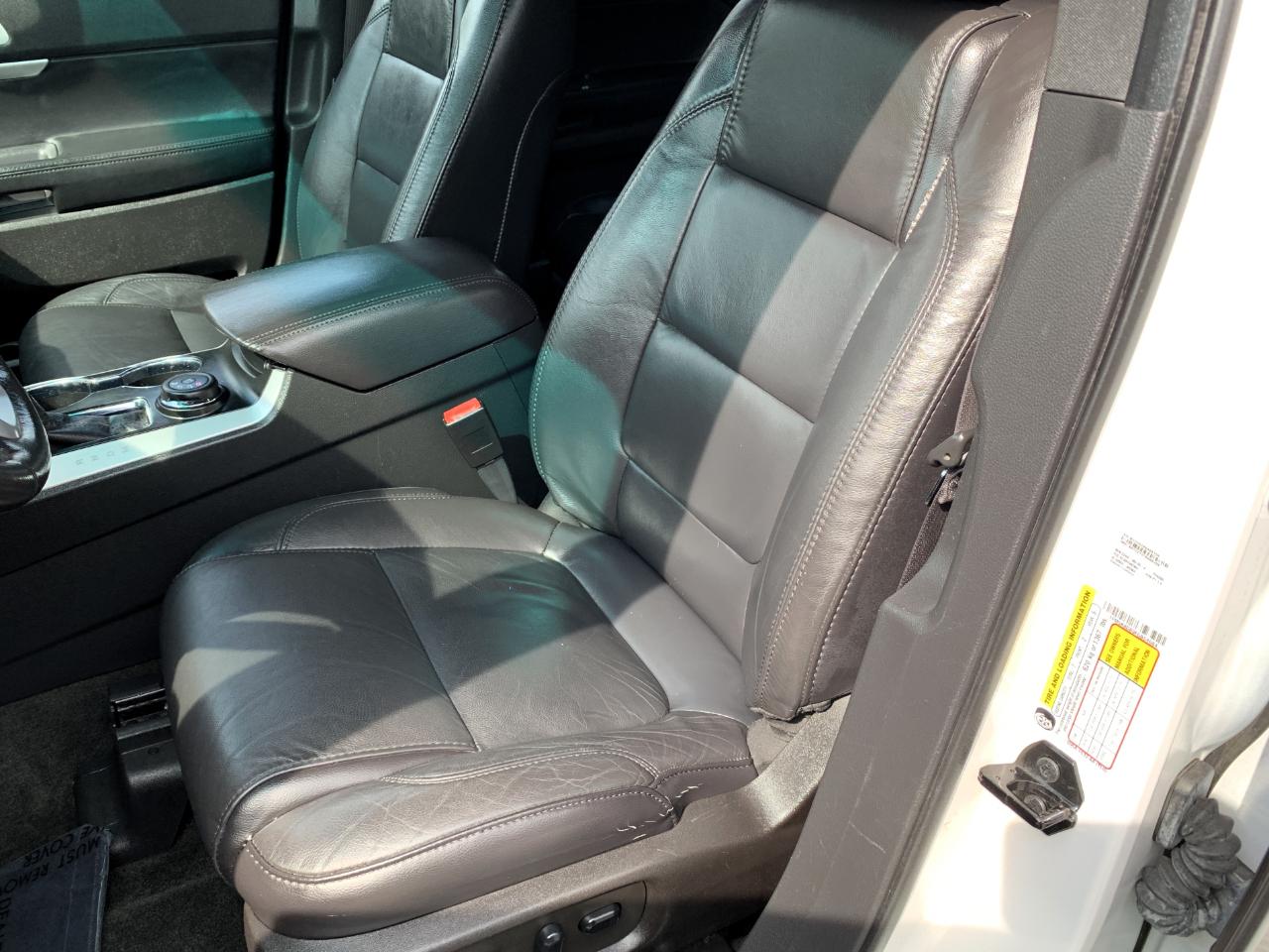 Ford Explorer XLT 4WD 2015