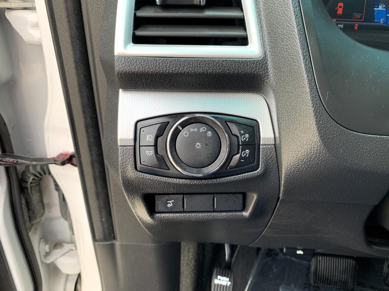 Ford Explorer XLT 4WD 2015