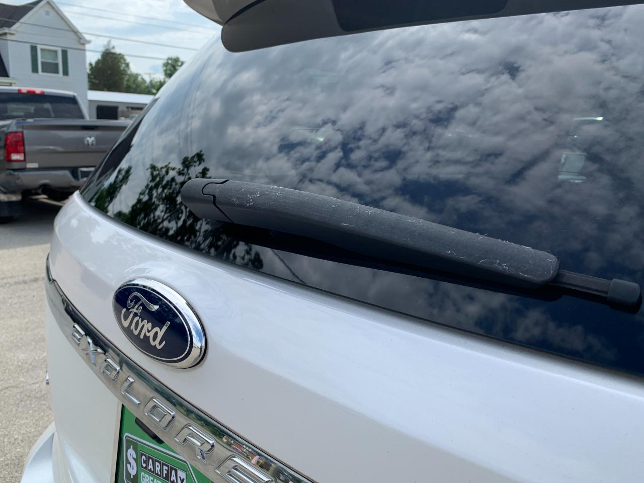 Ford Explorer XLT 4WD 2015