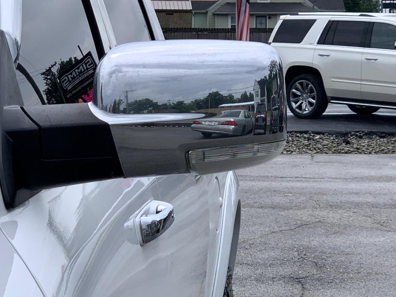 RAM 1500 Laramie Crew Cab SWB 4WD 2015
