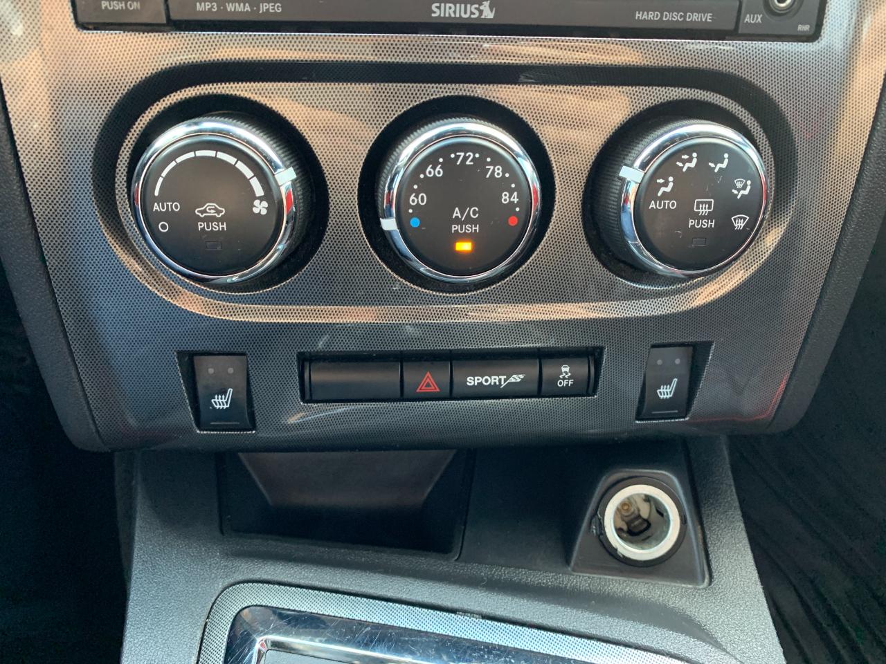Dodge Challenger SXT 2014