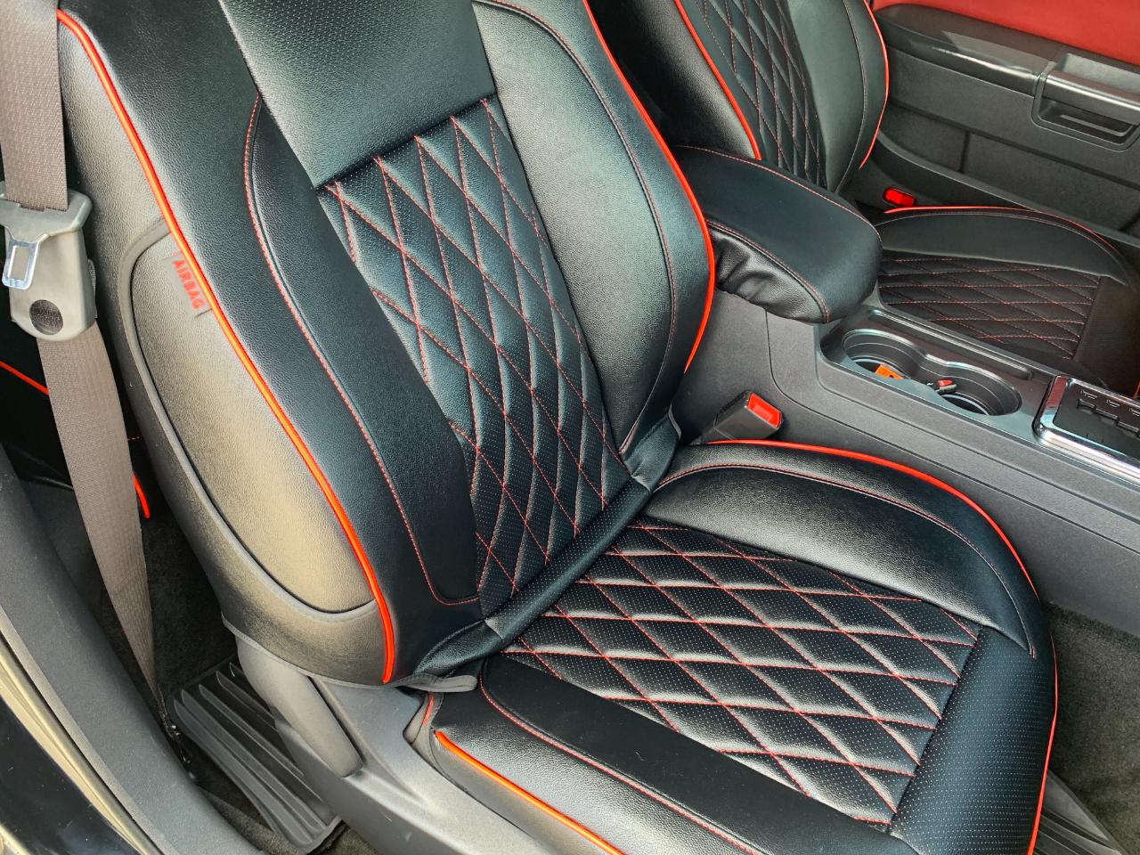 Dodge Challenger SXT 2014