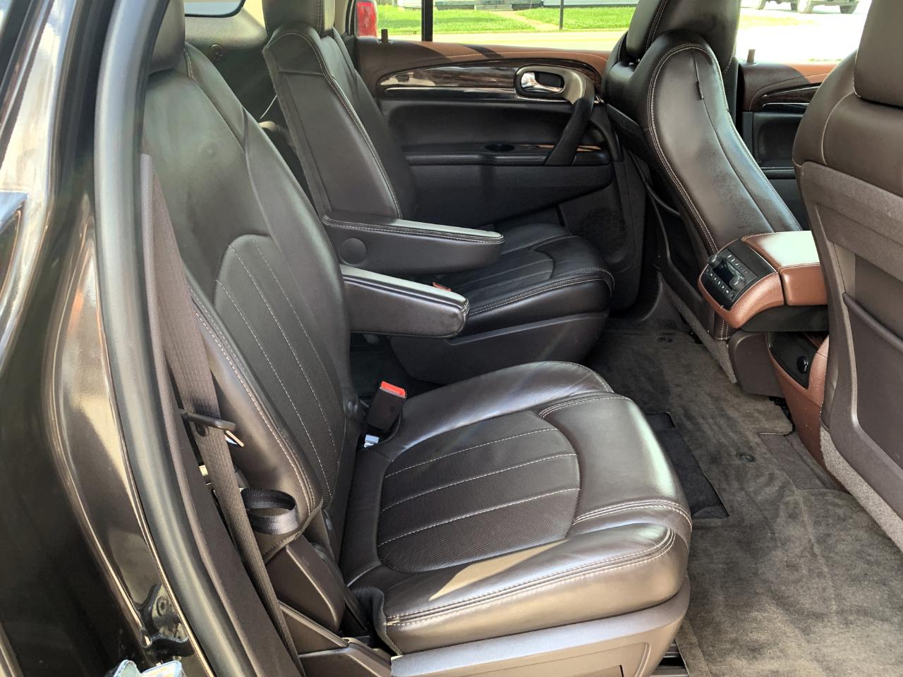 Buick Enclave Leather AWD 2013