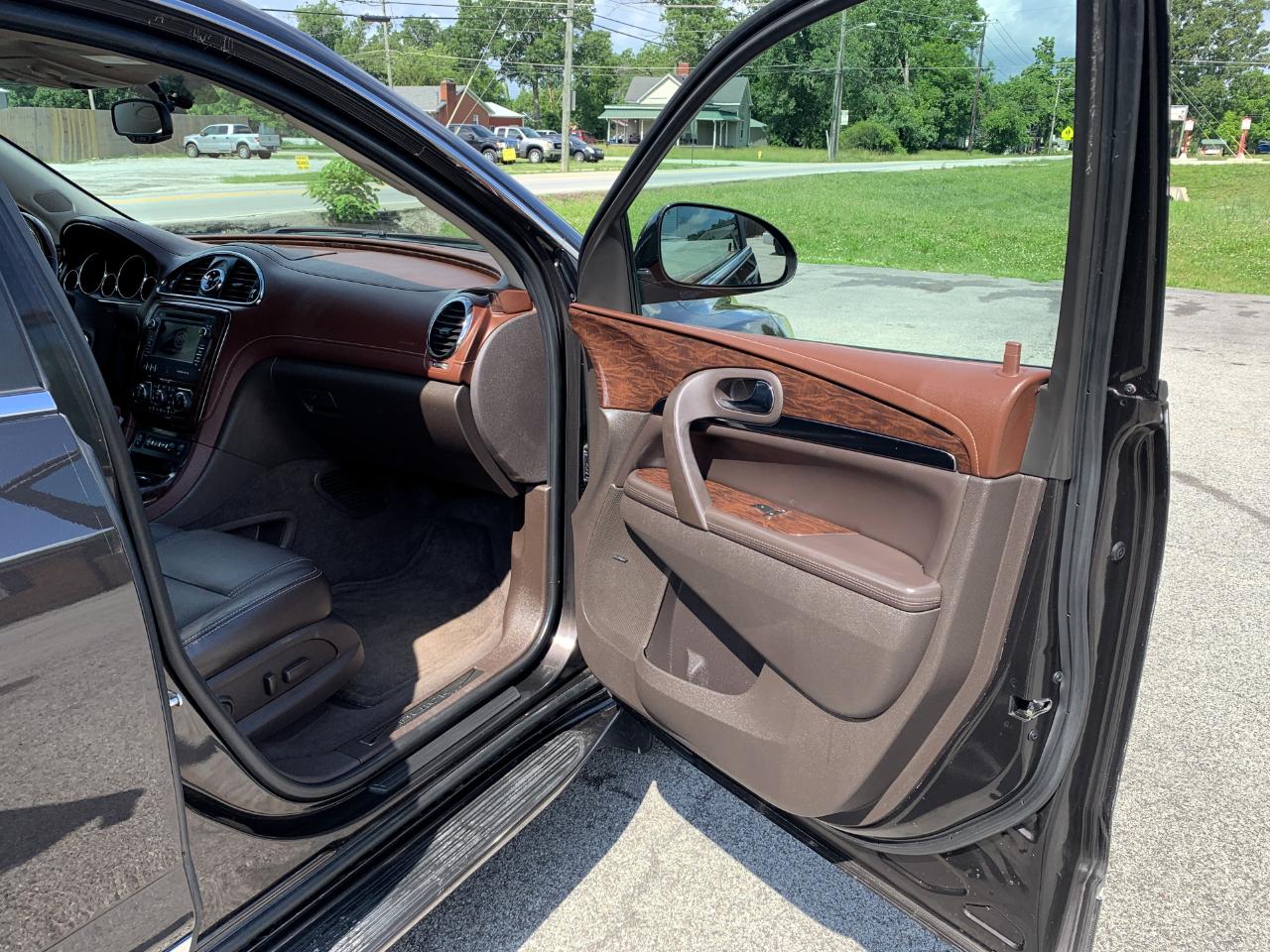 Buick Enclave Leather AWD 2013