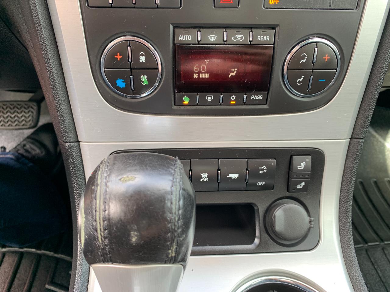 GMC Acadia SLT-1 FWD 2011
