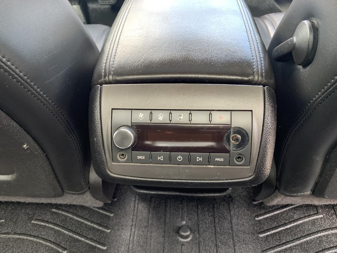 GMC Acadia SLT-1 FWD 2011