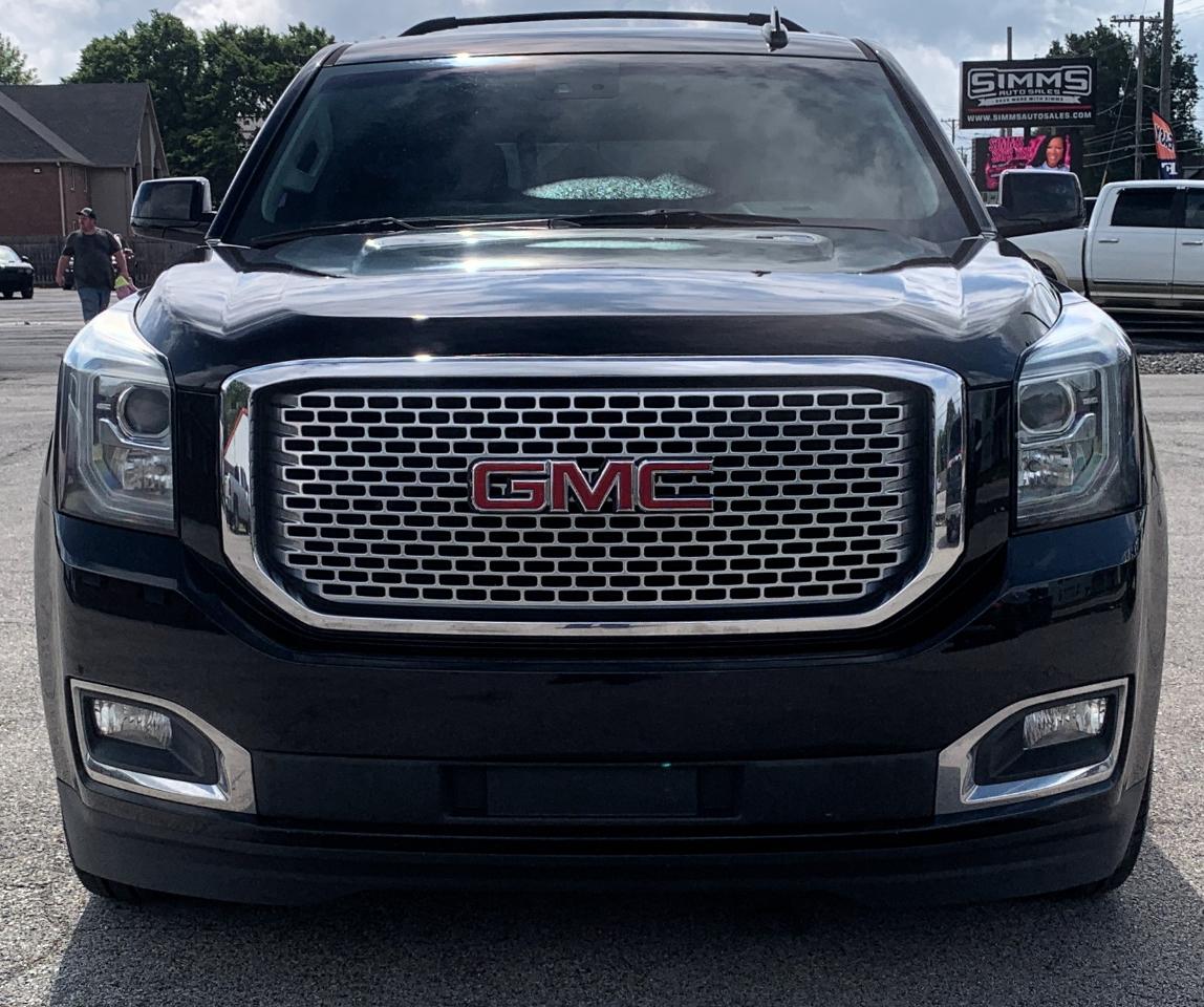 GMC Yukon Denali 4WD 2016