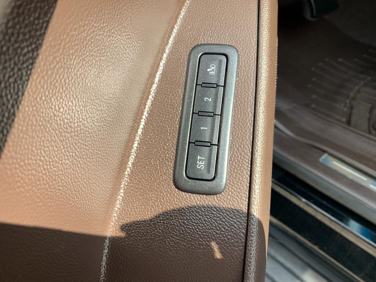 GMC Yukon Denali 4WD 2016