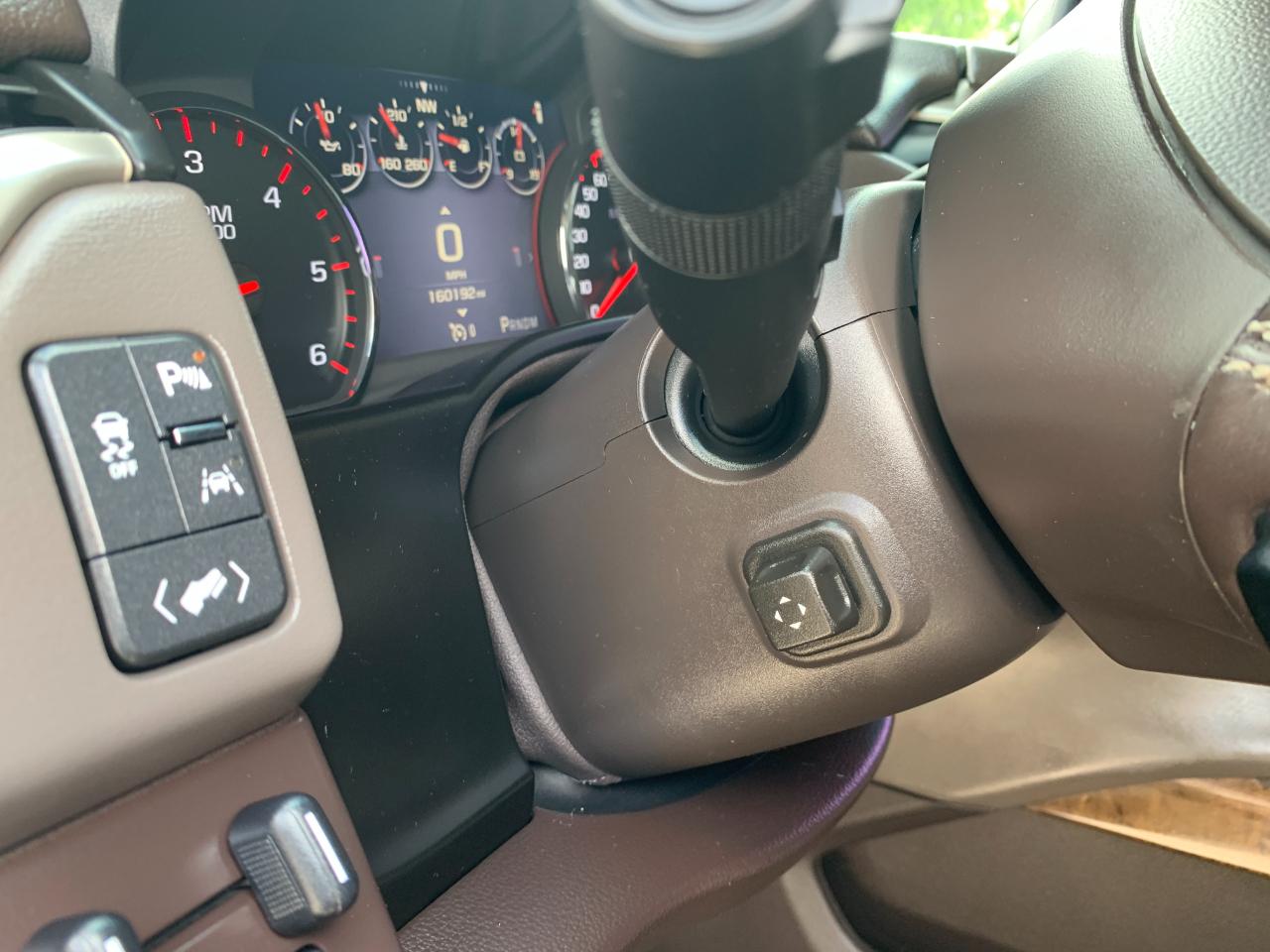 GMC Yukon Denali 4WD 2016
