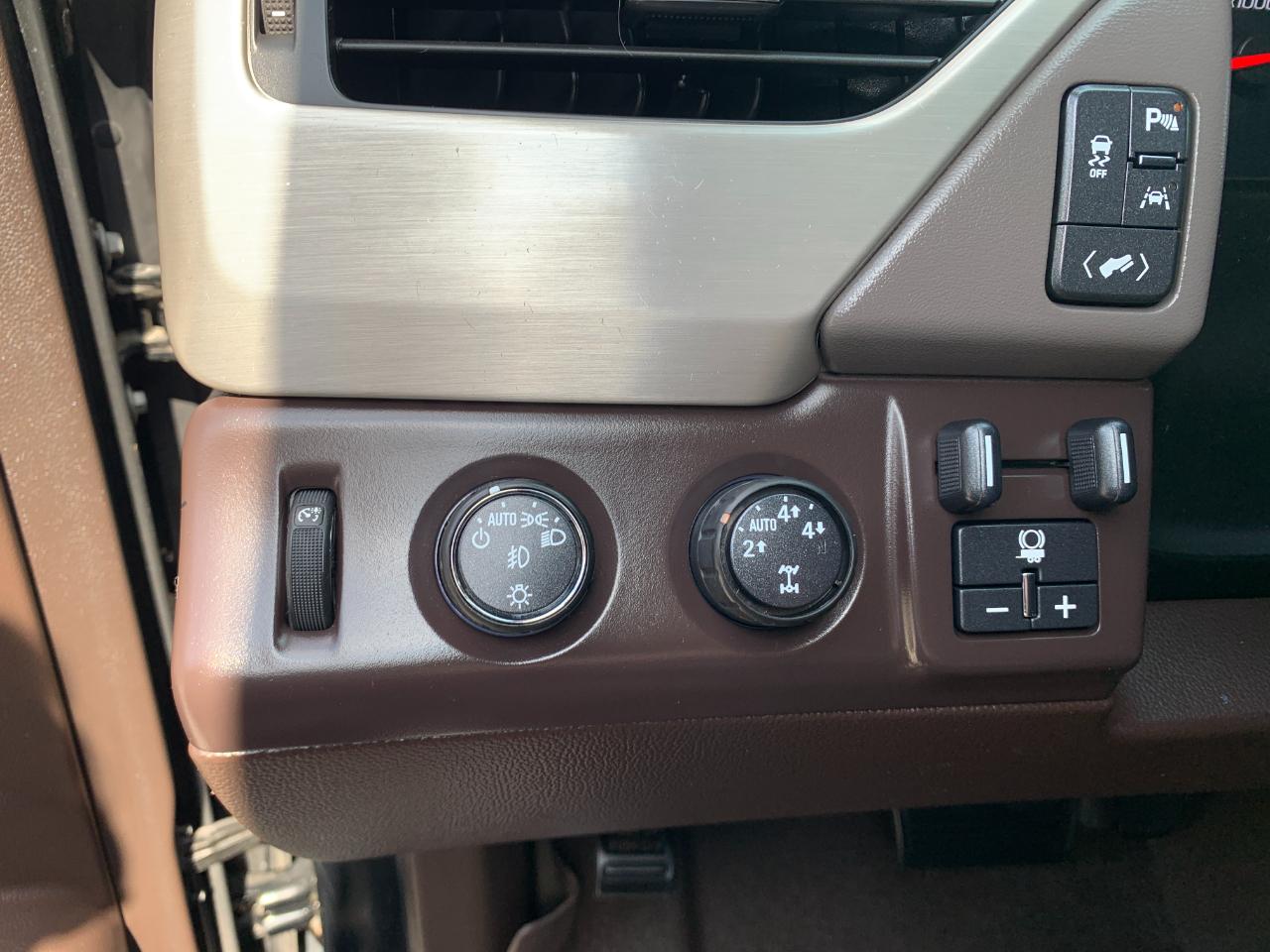 GMC Yukon Denali 4WD 2016