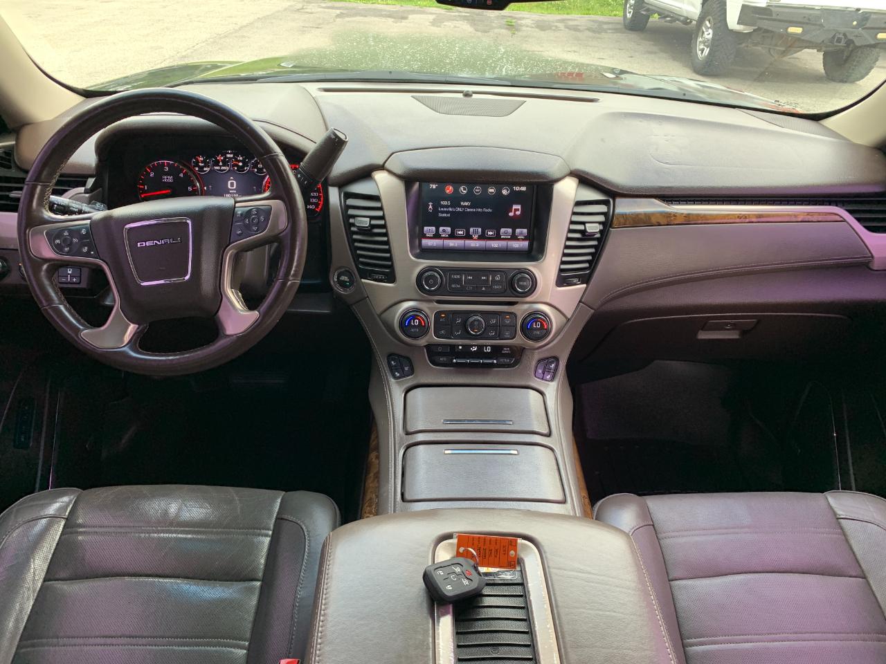 GMC Yukon Denali 4WD 2016