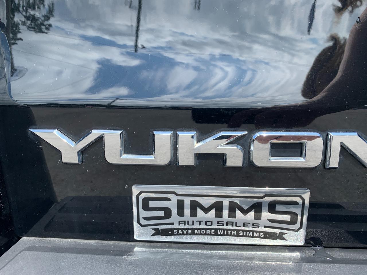 GMC Yukon Denali 4WD 2016
