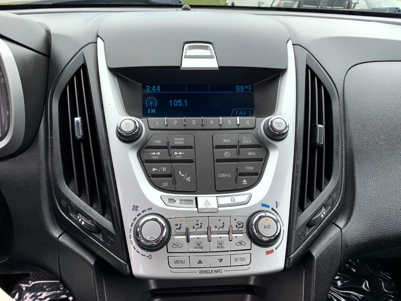 Chevrolet Equinox LS 2WD 2015