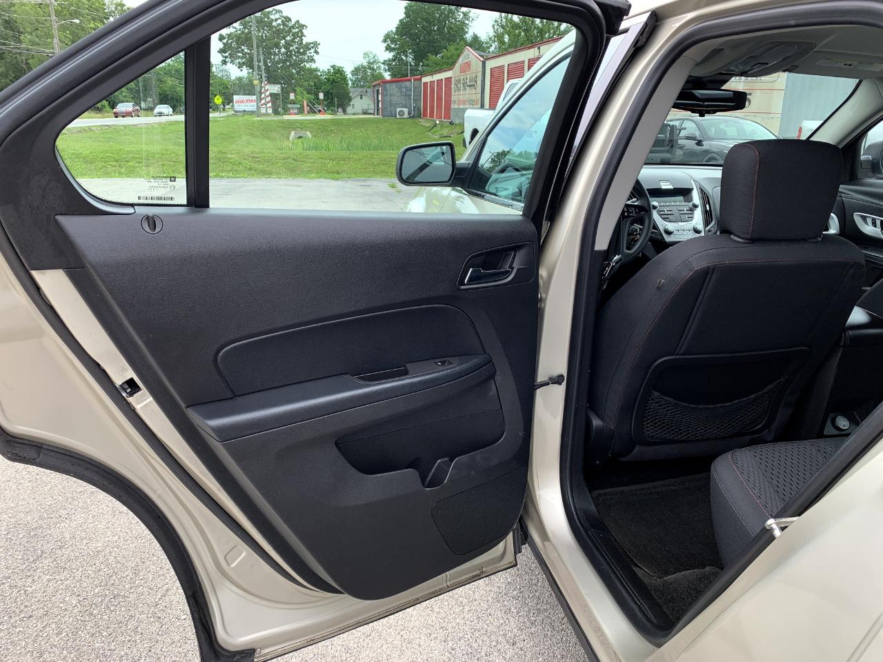 Chevrolet Equinox LS 2WD 2015