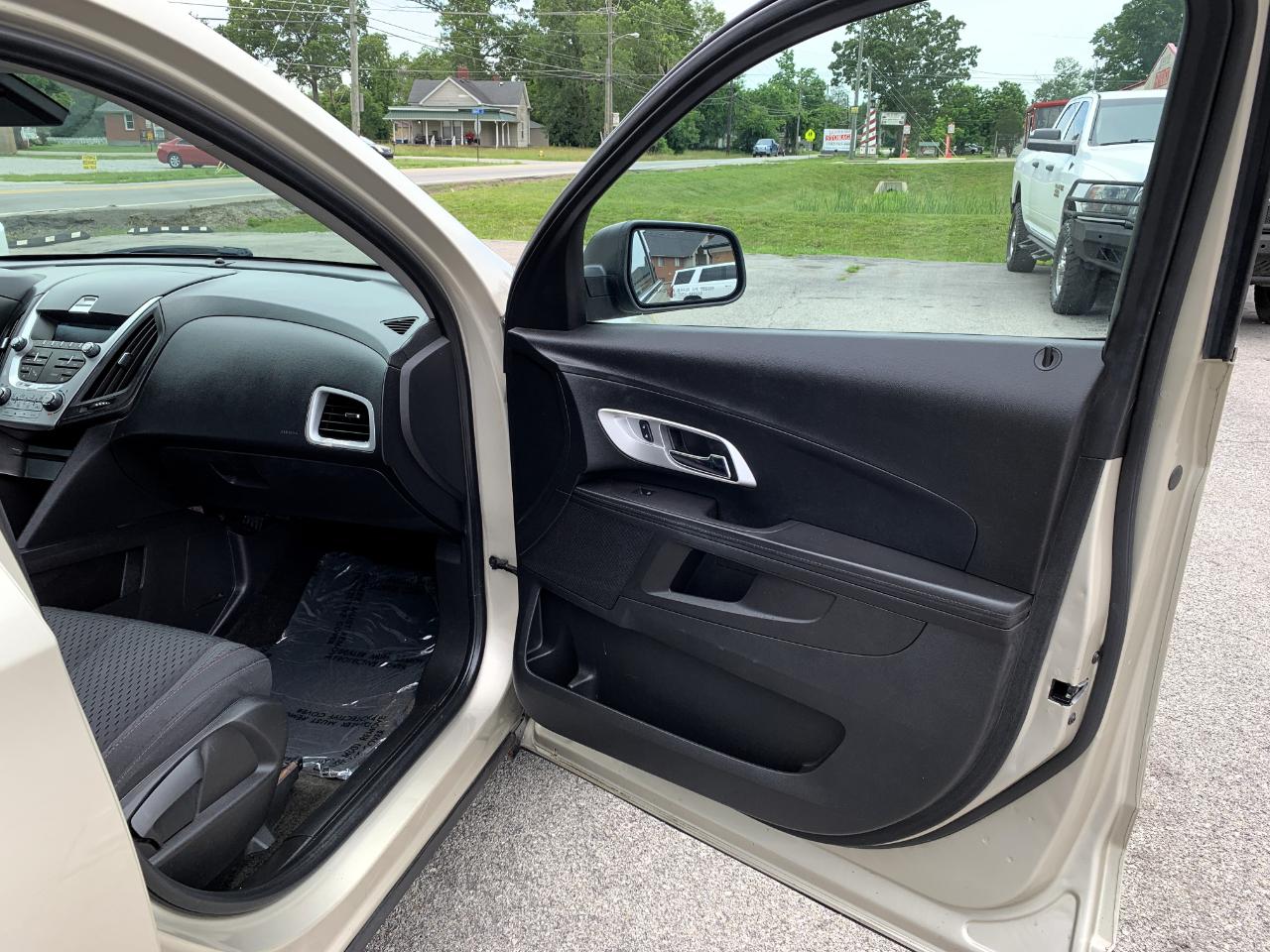 Chevrolet Equinox LS 2WD 2015