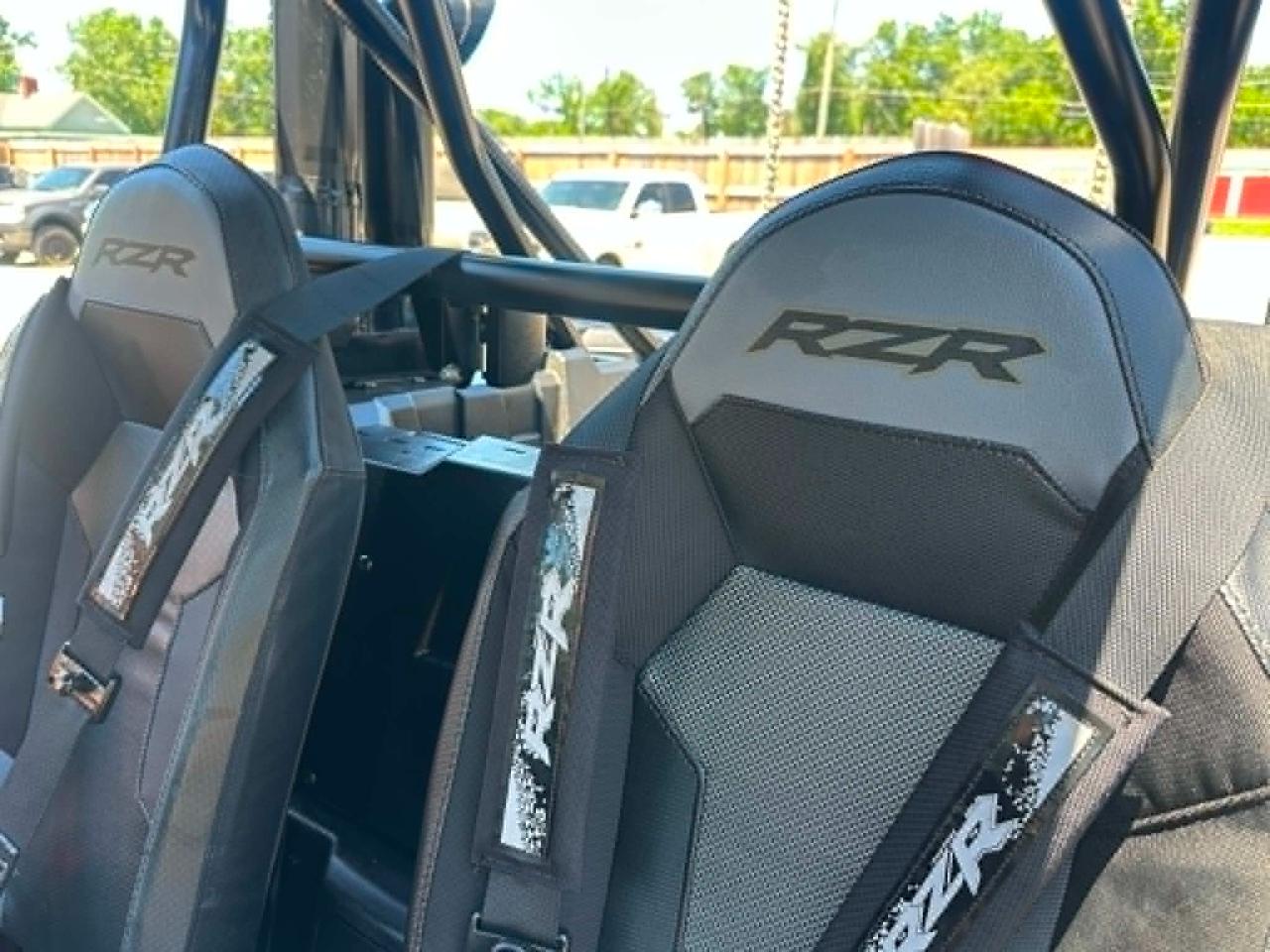 Polaris RZR  2021