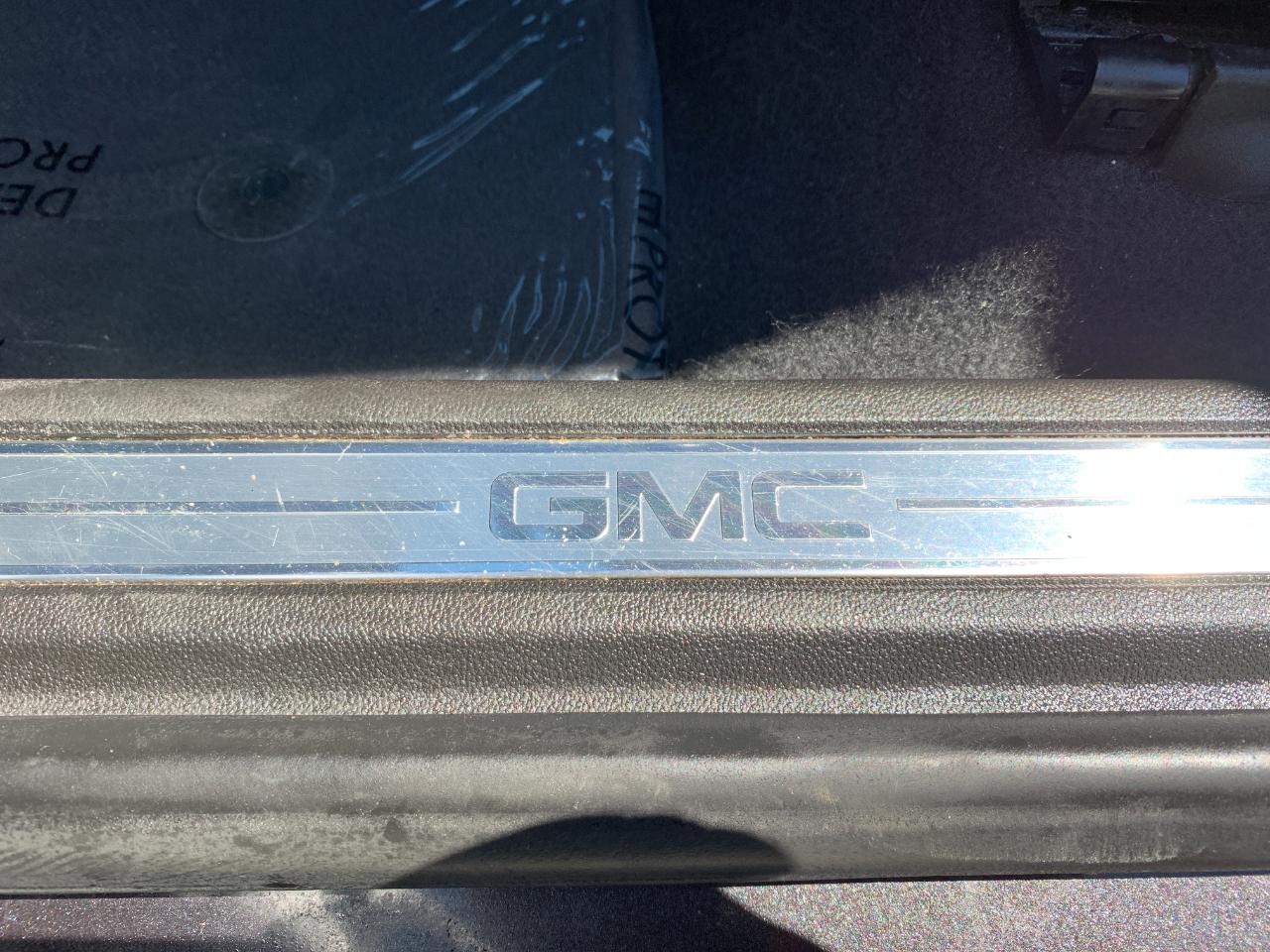 GMC Acadia SLT-1 AWD 2019