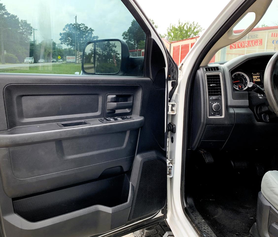 RAM 2500 Tradesman Crew Cab SWB 4WD 2015