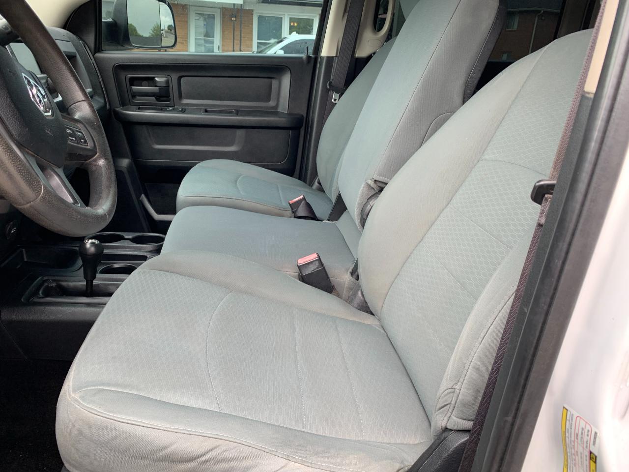 RAM 2500 Tradesman Crew Cab SWB 4WD 2015
