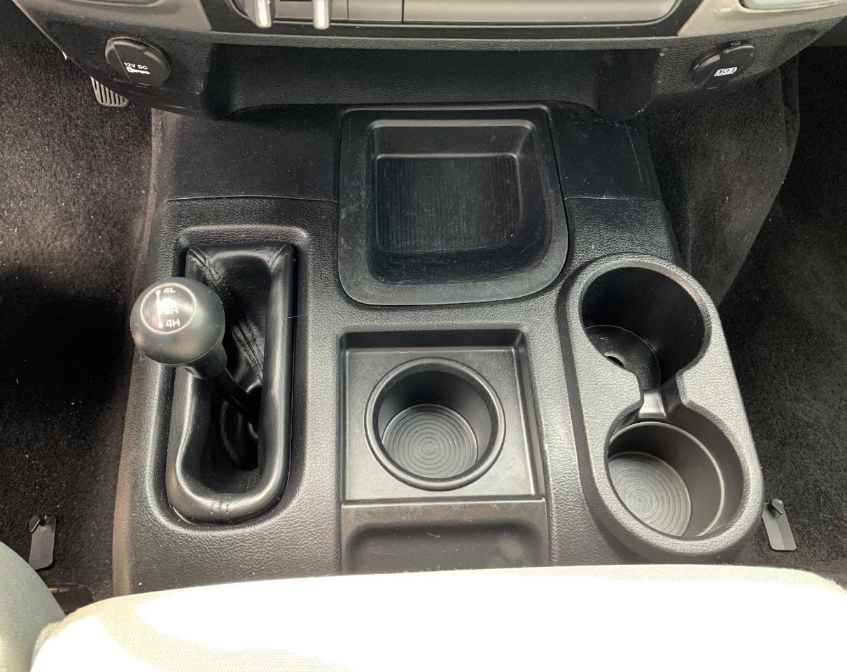 RAM 2500 Tradesman Crew Cab SWB 4WD 2015