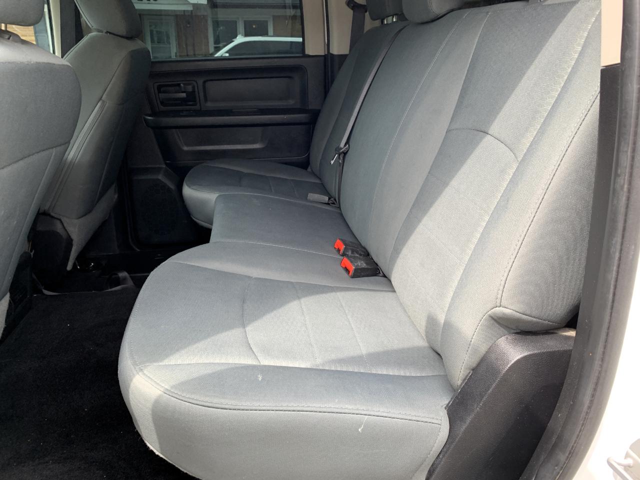 RAM 2500 Tradesman Crew Cab SWB 4WD 2015