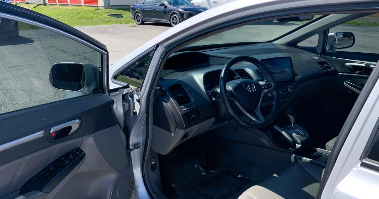 Honda Civic EX-L Sedan 5-Speed AT 2011