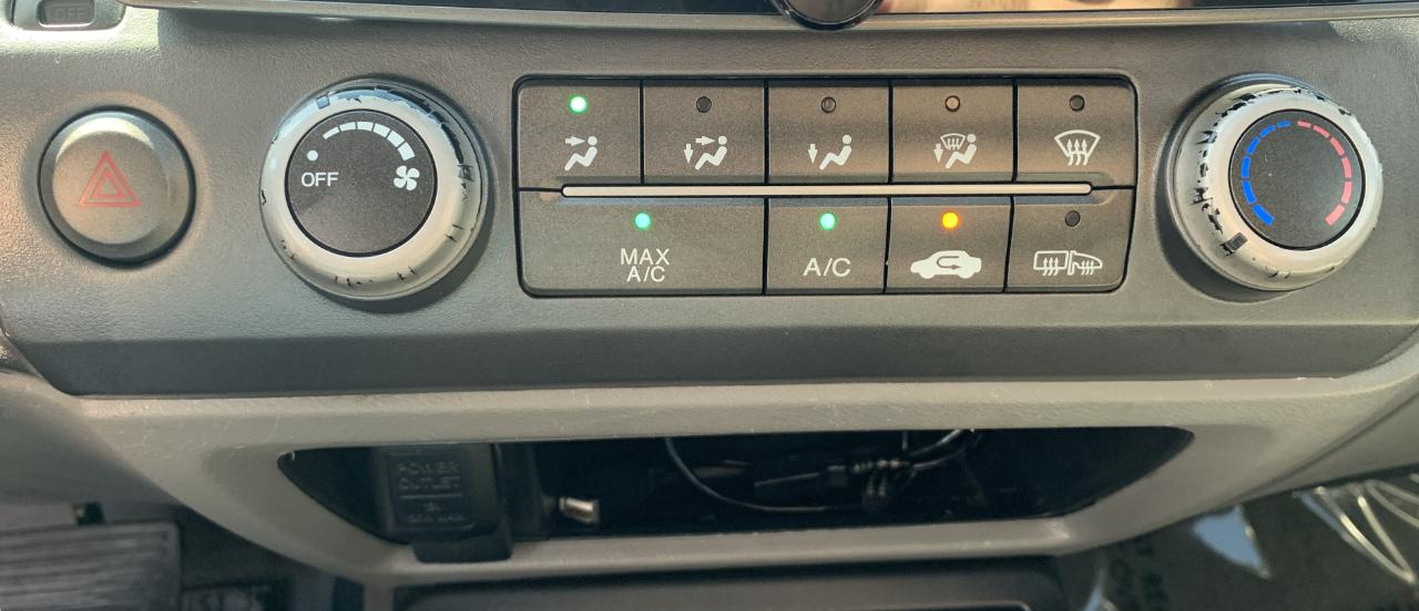 Honda Civic EX-L Sedan 5-Speed AT 2011