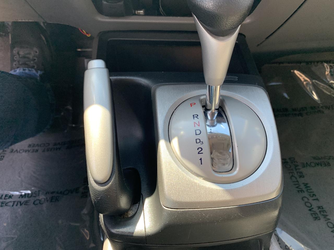 Honda Civic EX-L Sedan 5-Speed AT 2011