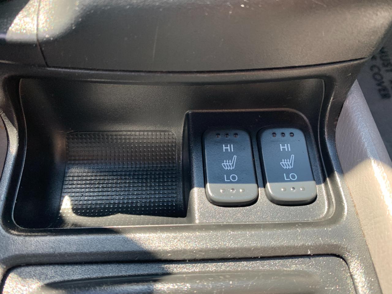 Honda Civic EX-L Sedan 5-Speed AT 2011