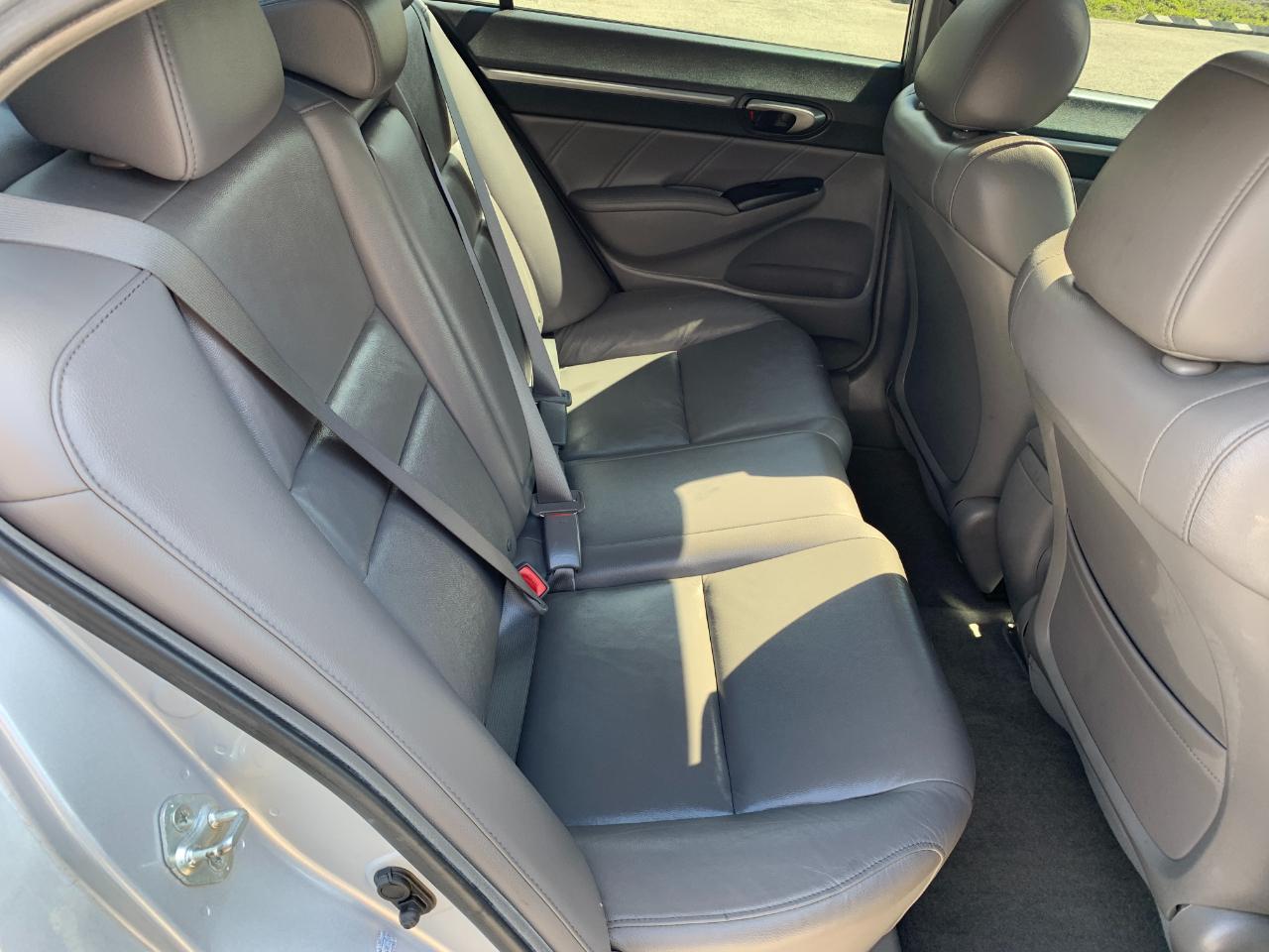 Honda Civic EX-L Sedan 5-Speed AT 2011
