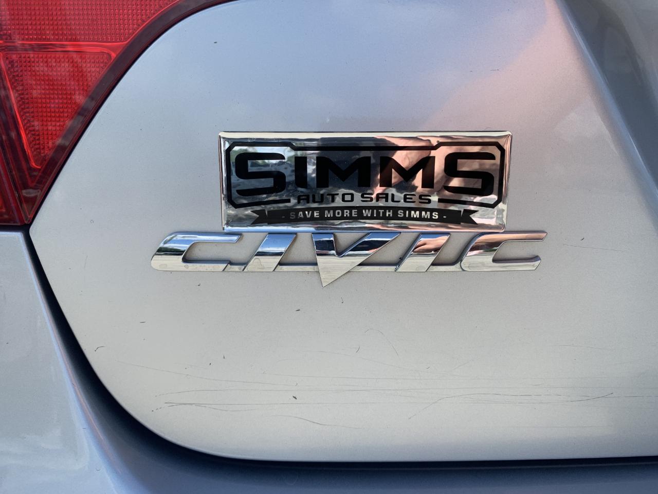 Honda Civic EX-L Sedan 5-Speed AT 2011