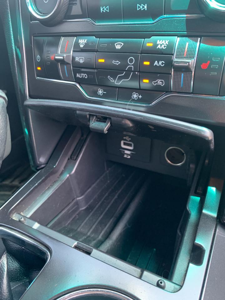 Ford Explorer XLT 4WD 2016