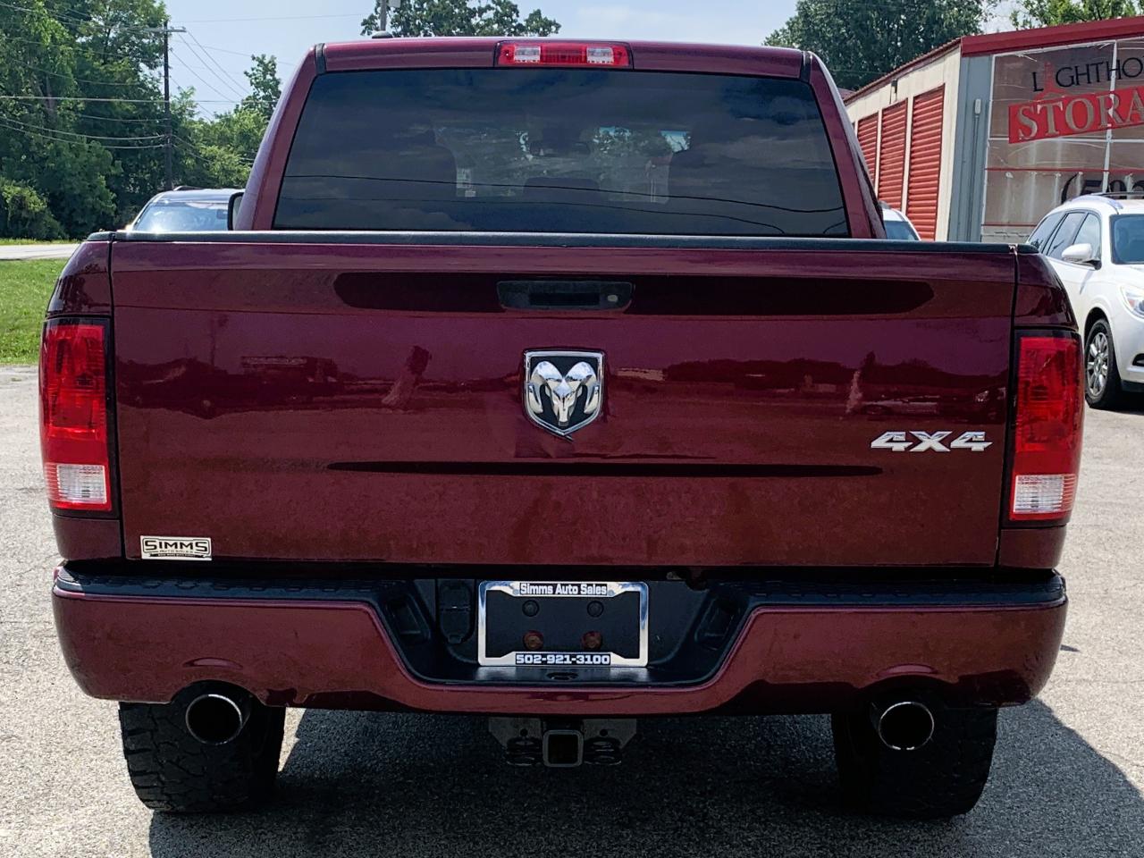 RAM 1500 Tradesman Crew Cab SWB 4WD 2017