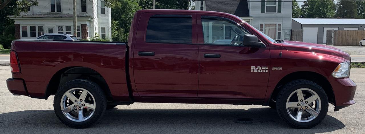 RAM 1500 Tradesman Crew Cab SWB 4WD 2017