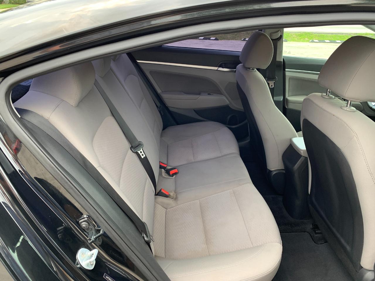 Hyundai Elantra Limited 2020