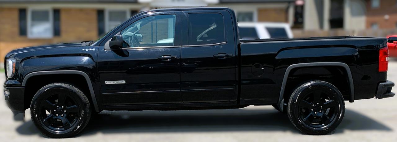 GMC Sierra 1500 Base Double Cab 4WD 2017