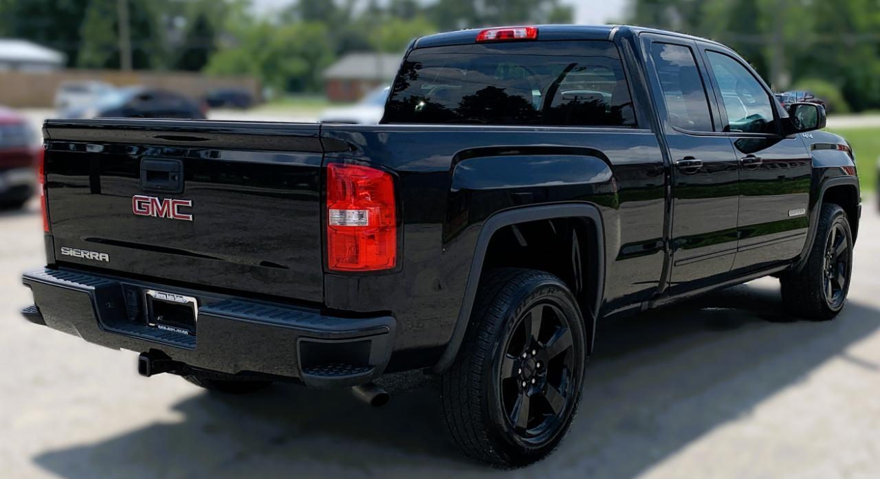 GMC Sierra 1500 Base Double Cab 4WD 2017