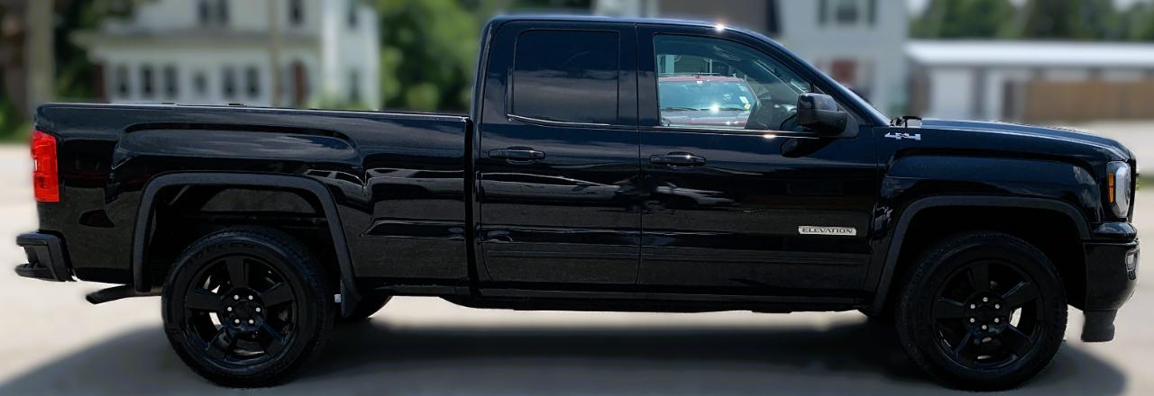 GMC Sierra 1500 Base Double Cab 4WD 2017
