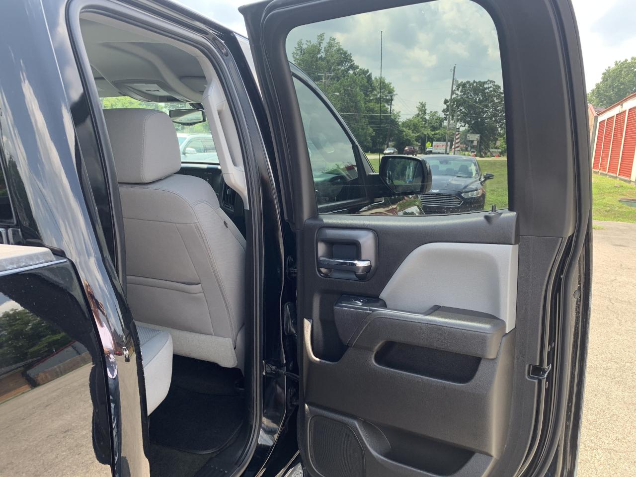 GMC Sierra 1500 Base Double Cab 4WD 2017