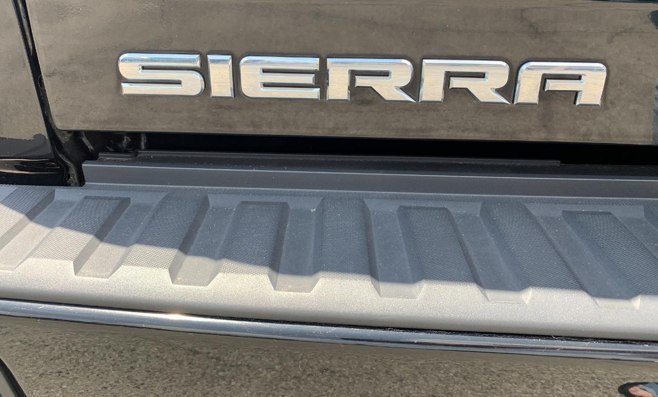GMC Sierra 1500 Base Double Cab 4WD 2017