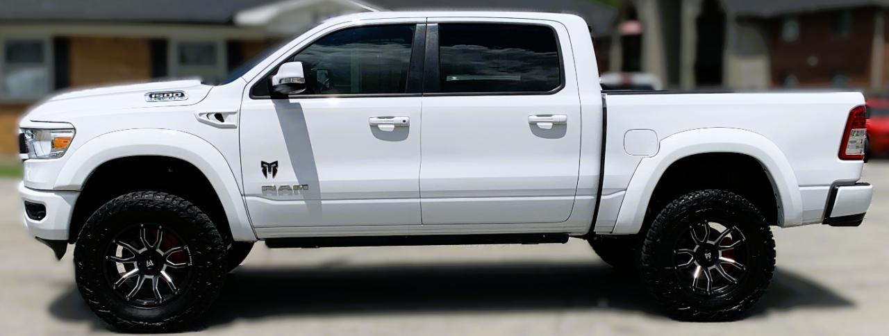 RAM 1500 Big Horn Crew Cab SWB 4WD 2022