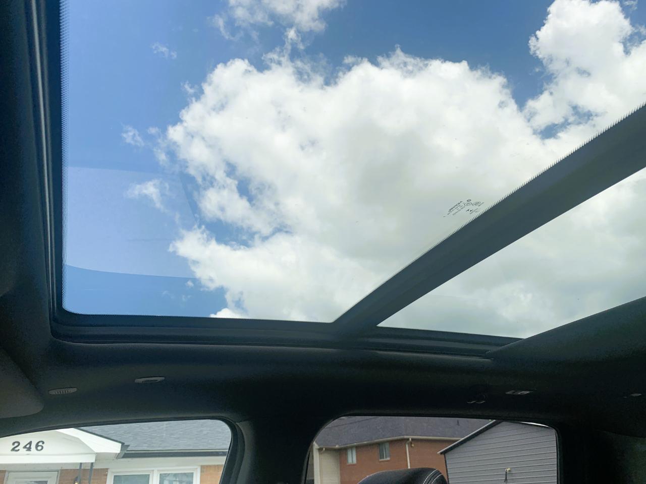 RAM 1500 Big Horn Crew Cab SWB 4WD 2022