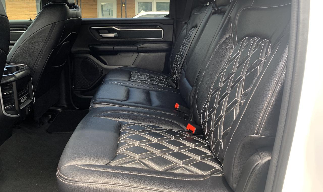 RAM 1500 Big Horn Crew Cab SWB 4WD 2022