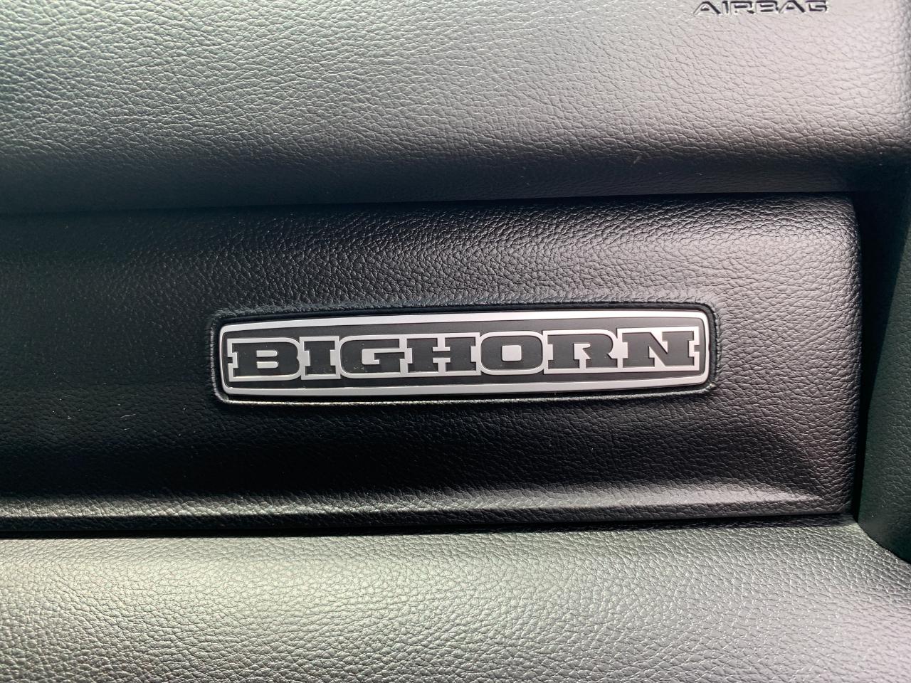 RAM 1500 Big Horn Crew Cab SWB 4WD 2022