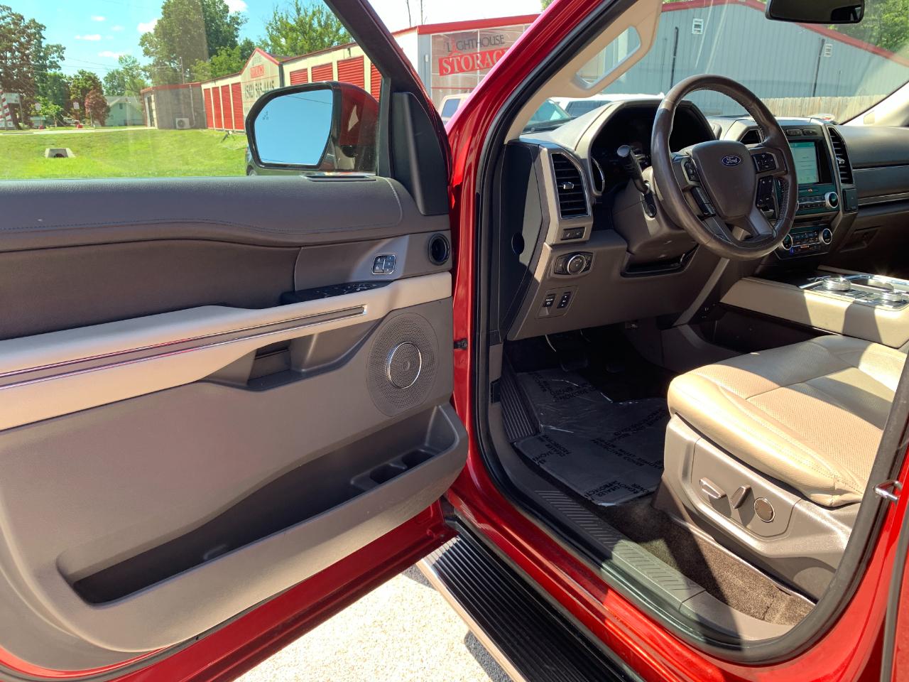 Ford Expedition MAX XLT 4WD 2018