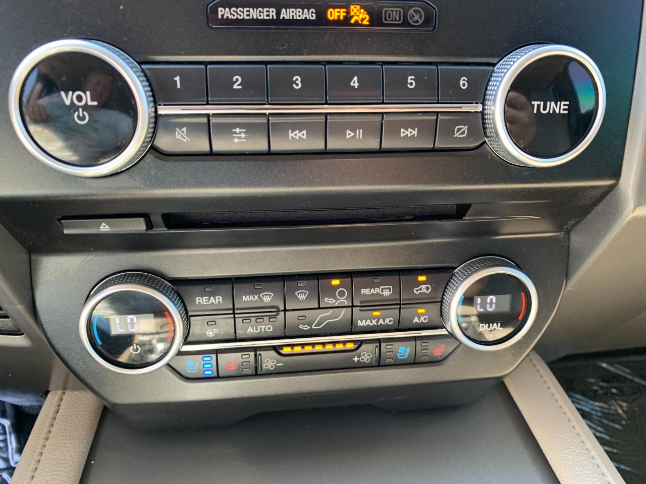 Ford Expedition MAX XLT 4WD 2018