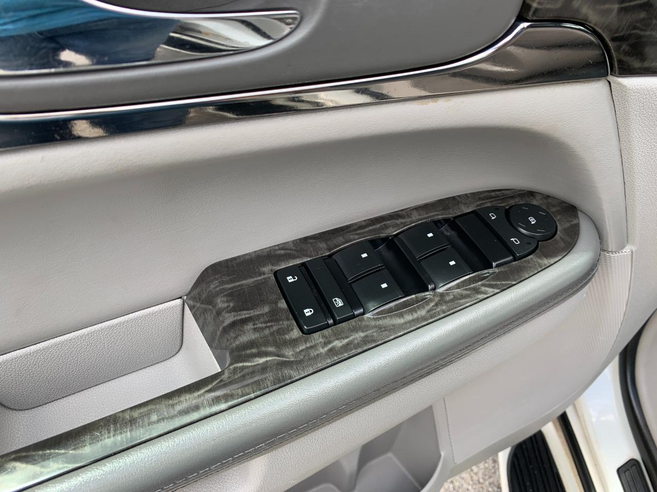 Buick Enclave Convenience FWD 2014