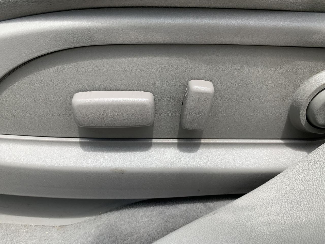 Buick Enclave Convenience FWD 2014