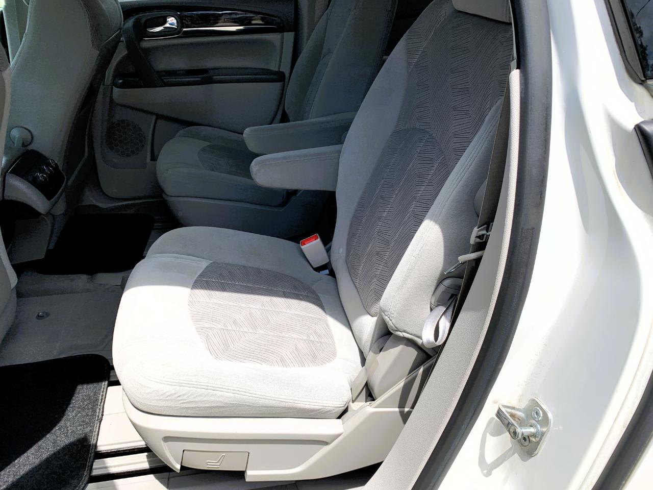 Buick Enclave Convenience FWD 2014