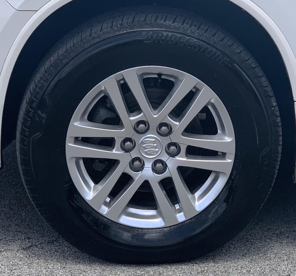 Buick Enclave Convenience FWD 2014